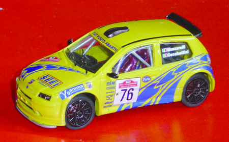 FIAT PUNTO 1:43 scale