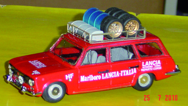 FIAT 124 FAMILIARE 1:43 scale