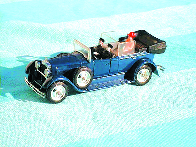 FIAT 525 in scala 1:43