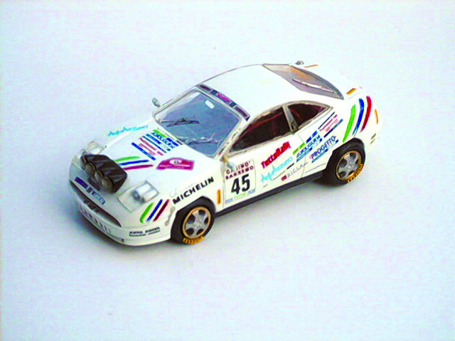 FIAT 2000 1:43 scale