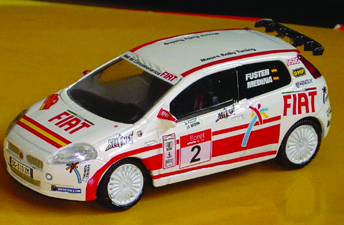 FIAT PUNTO in scala 1:43