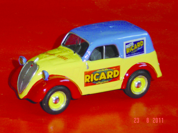 FIAT TOPOLINO in scala 1:43