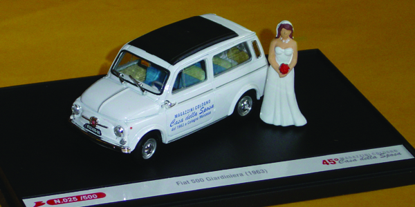 FIAT 500 GIARDINETTA in scala 1:43