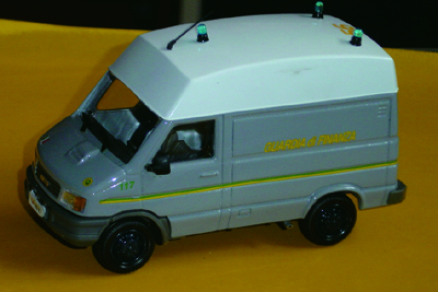 IVECO DAILY in scala 1:43