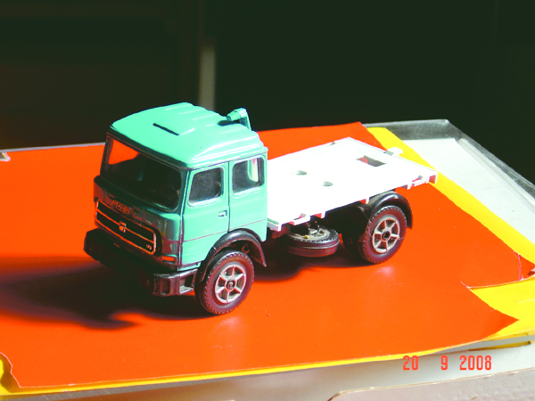 IVECO 170 in scala 1:43