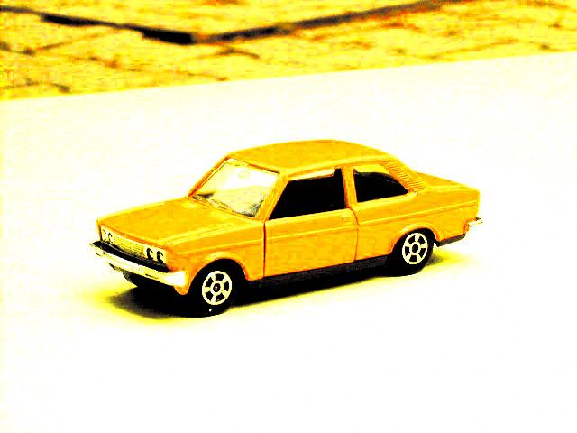 FIAT 131 in scala 1:43