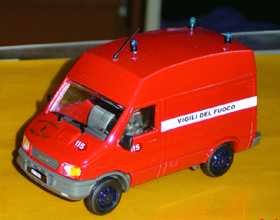 IVECO DAILY in scala 1:43