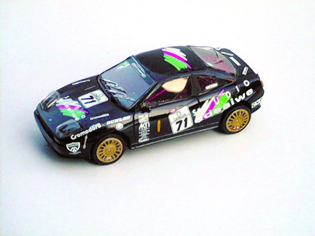 FIAT 2000 in scala 1:43