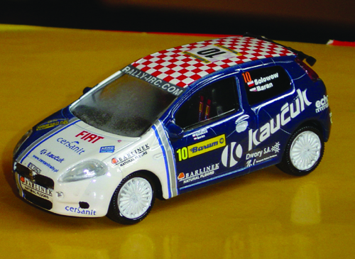 FIAT PUNTO in scala 1:43