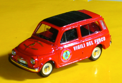 FIAT 500 GIARDINETTA in scala 1:43