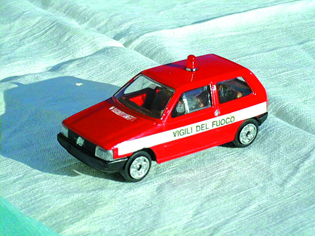 FIAT UNO in scala 1:43