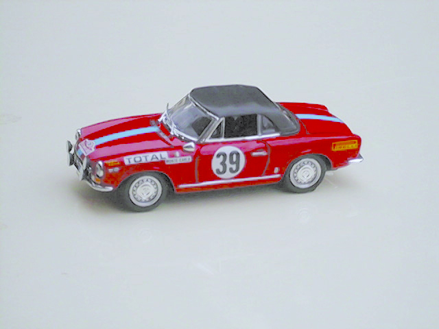 SEAT 124 CABRIO 1:43 scale