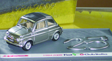 FIAT 500 in scala 1:43