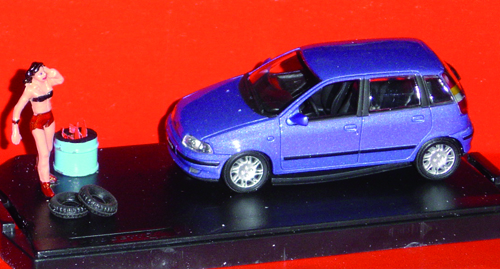 FIAT LOWE in scala 1:43
