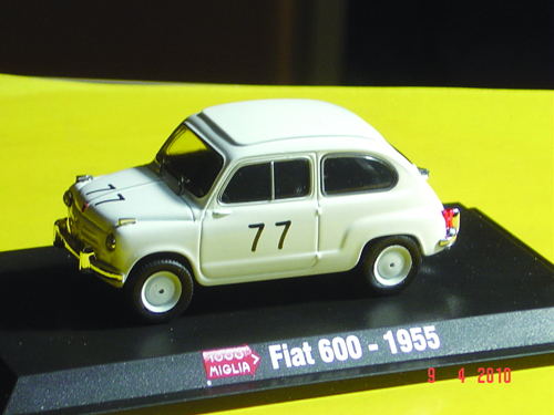 FIAT 600 in scala 1:43
