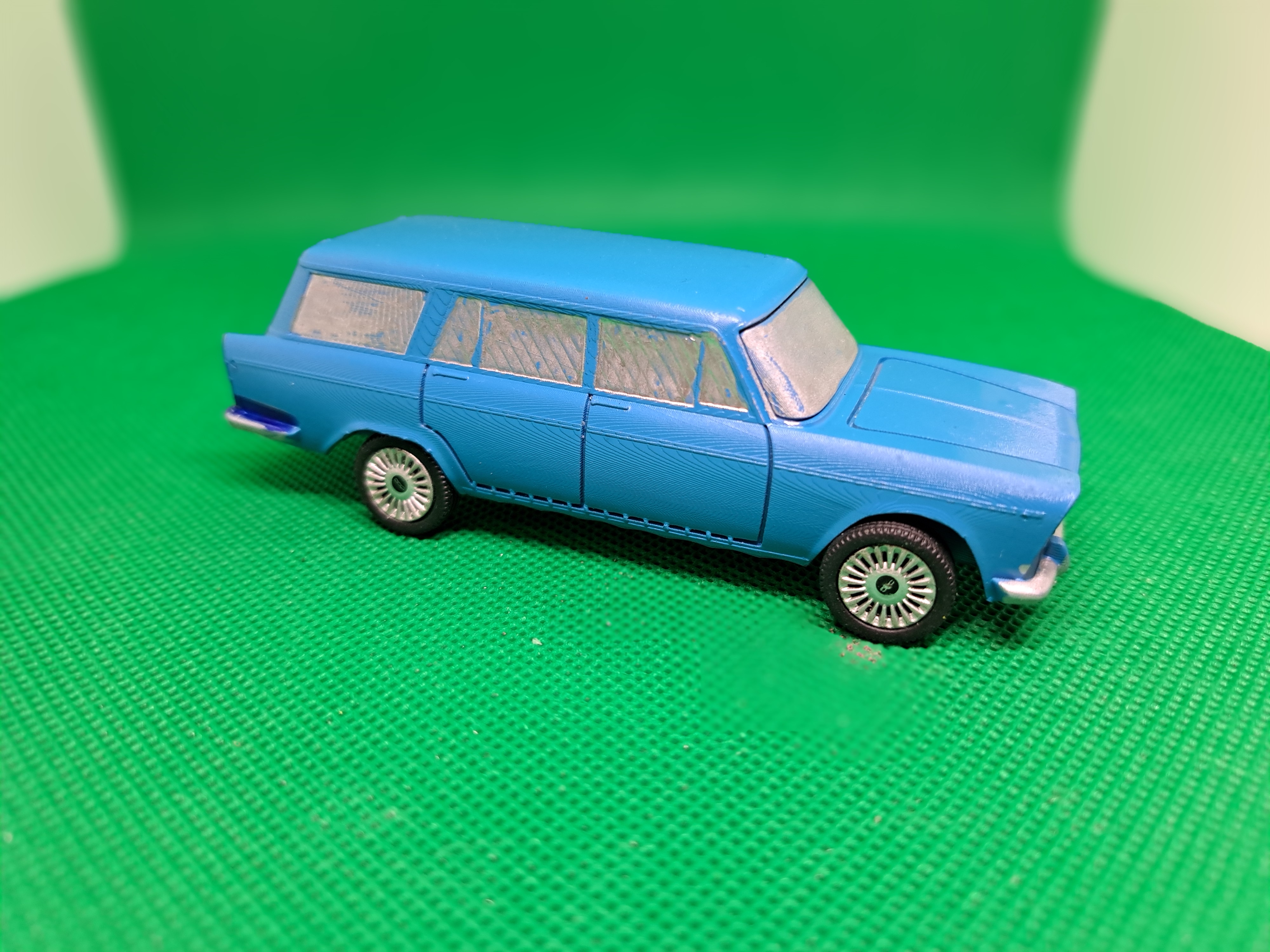 FIAT 1800 SW in scala 1:43
