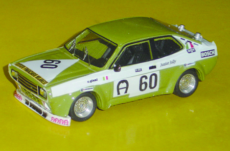 FIAT 850 COUPE in scala 1:43