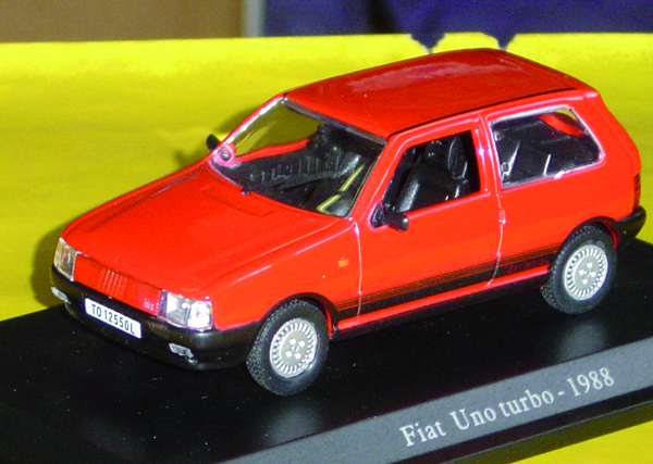 FIAT UNO in scala 1:43