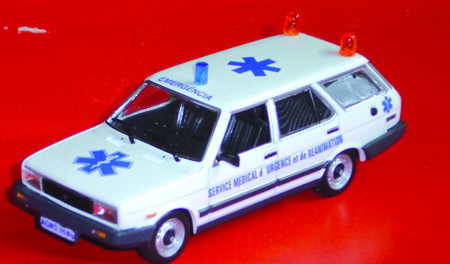 FIAT AMBULANZE in scala 1:43