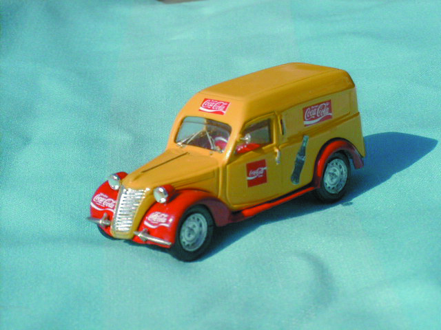 FIAT COCACOLA in scala 1:43