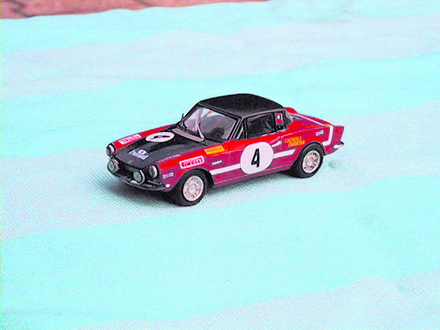 SEAT 124 CABRIO in scala 1:43