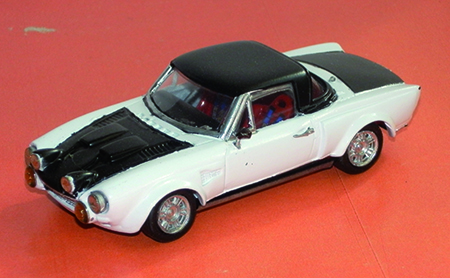 FIAT 124 CABRIO 1:43 scale
