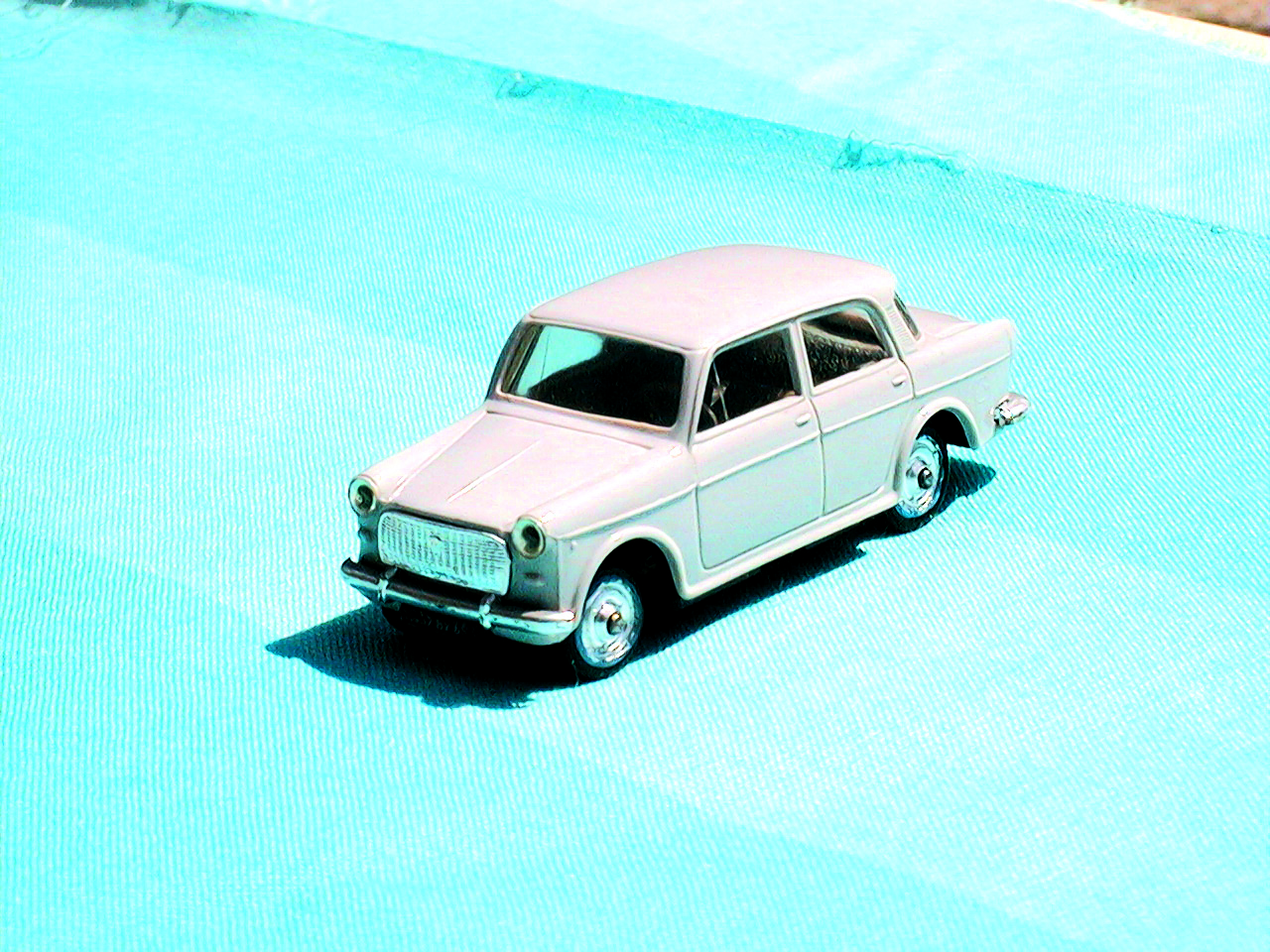 FIAT 1100/103 1:43 scale