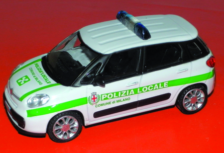 FIAT 500 LUNGA in scala 1:43