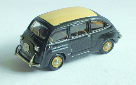 FIAT MULTIPLA in scala 1:43