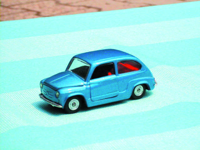 FIAT 600
