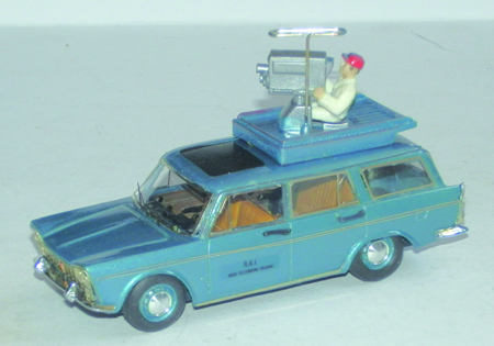 FIAT 2300 in scala 1:43