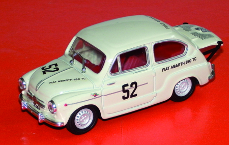 FIAT ABARTH 850 TC in scala 1:43