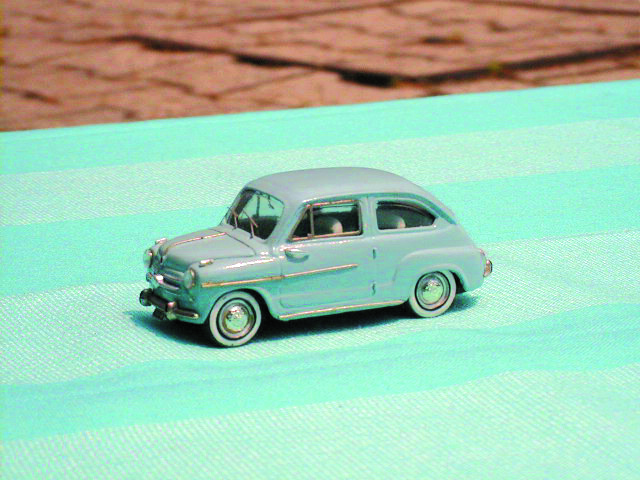 FIAT 600 in scala 1:43