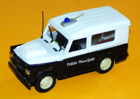 IVECO CAMPAGNOLA in scala 1:43
