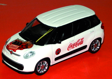 FIAT 500 LUNGA in scala 1:43
