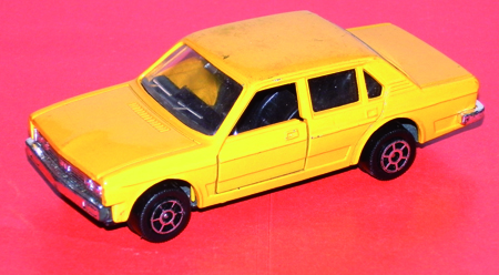 FIAT 132 in scala 1:43
