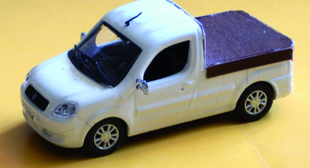 FIAT DOBLO in scala 1:43