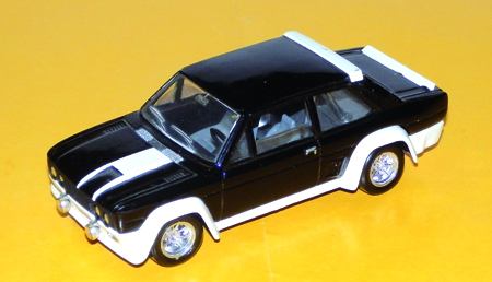 FIAT 124 in scala 1:43