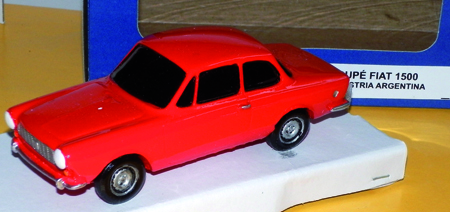 FIAT 1500 in scala 1:43
