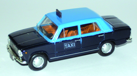 FIAT 124 in scala 1:43