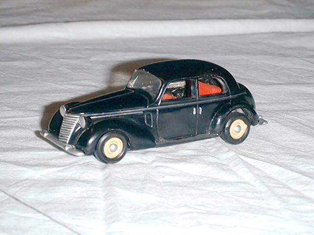 FIAT 1500 1:43 scale