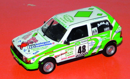 FIAT UNO 1:43 scale