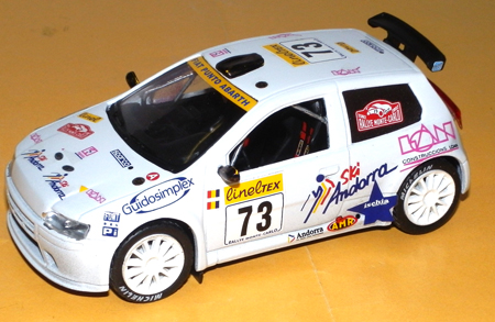 FIAT PUNTO in scala 1:43